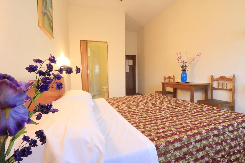 Hotel Ottaviani Флоренція Номер фото
